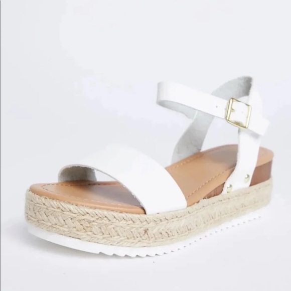 White buckle strap espadrille sandal - Picture 3 of 4